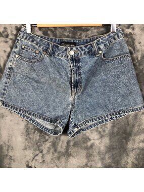 No boundaries Womens Shorts Size 9, Sparkling Details